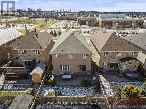 36 Venice Gate Drive, Vaughan, ON - Outdoor