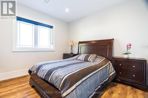 22 East John St, Innisfil, ON - Indoor Photo Showing Bedroom
