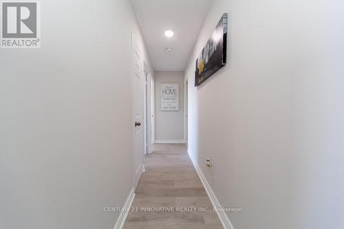 #1406 -8501 Bayview Ave, Richmond Hill, ON - Indoor Photo Showing Other Room