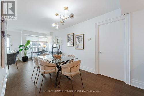 #2906 -8 Park Rd, Toronto, ON - Indoor Photo Showing Dining Room