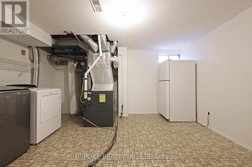 17 Wax Myrtle Way, Toronto, ON - Indoor Photo Showing Laundry Room
