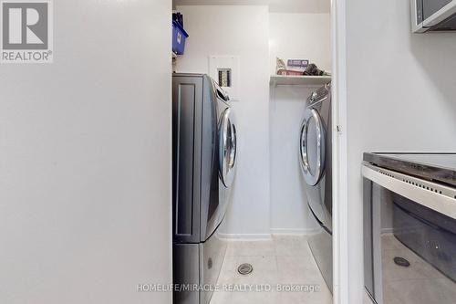 #101 -1530 Pickering Pkwy, Pickering, ON - Indoor Photo Showing Laundry Room