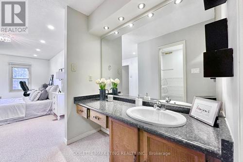 1233 Fieldstone Circ, Pickering, ON - Indoor Photo Showing Bathroom