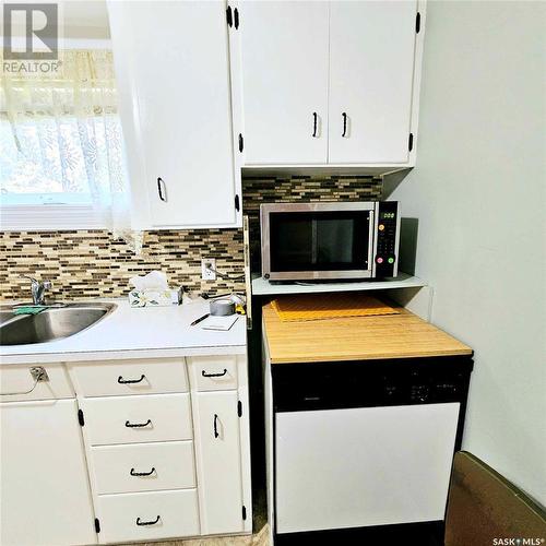 206 Wells Avenue E, Langenburg, SK - Indoor Photo Showing Kitchen