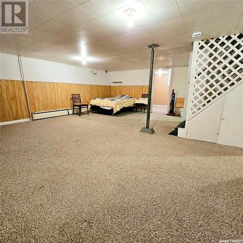 206 Wells Avenue E, Langenburg, SK - Indoor