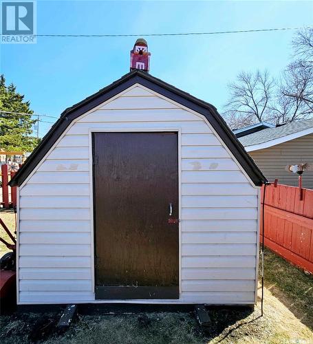 206 Wells Avenue E, Langenburg, SK - Outdoor With Exterior