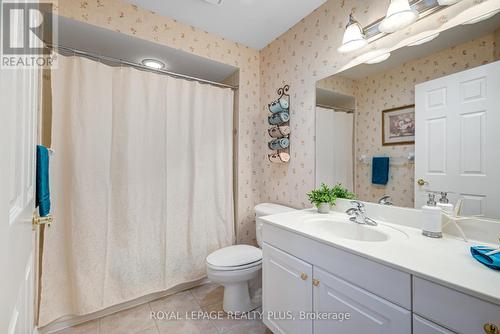 #26 -2175 Stavebank Rd, Mississauga, ON - Indoor Photo Showing Bathroom