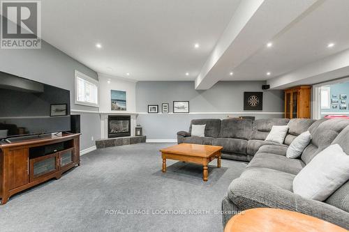 28 Azores Pl, Wasaga Beach, ON - Indoor With Fireplace