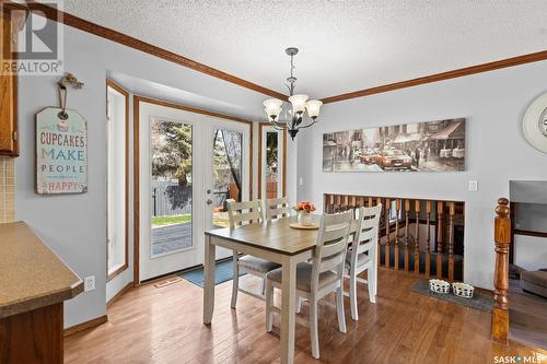 663 Brightsand Crescent, Saskatoon, SK - Indoor Photo Showing Dining Room