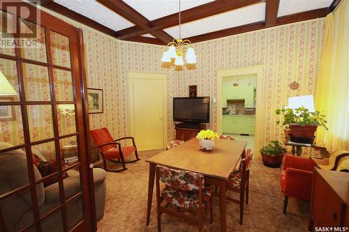 1602 98Th Street, North Battleford, SK - Indoor Photo Showing Dining Room