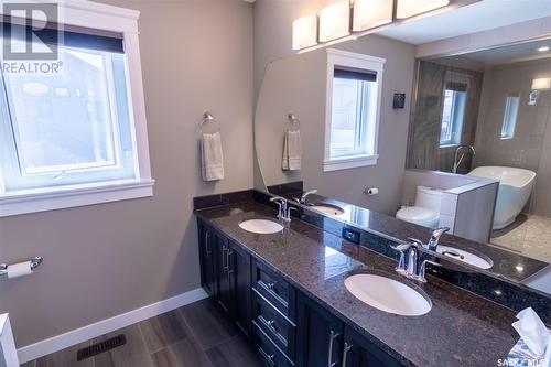 6963 Maple Vista Drive, Regina, SK - Indoor Photo Showing Laundry Room