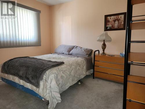 6406 89Th Street, Osoyoos, BC - Indoor Photo Showing Bedroom