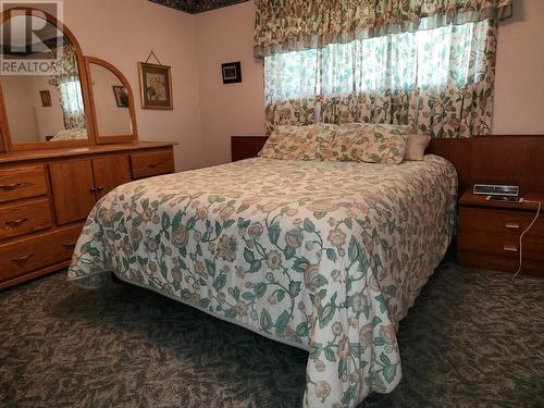 6406 89Th Street, Osoyoos, BC - Indoor Photo Showing Bedroom