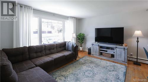 139 Champlain Drive, Saint John, NB - Indoor Photo Showing Living Room