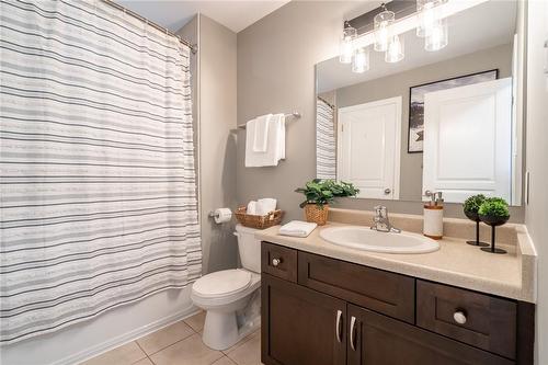 123 Donald Bell Drive, Binbrook, ON - Indoor Photo Showing Bathroom