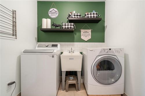 123 Donald Bell Drive, Binbrook, ON - Indoor Photo Showing Laundry Room