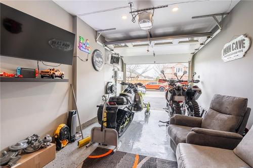 123 Donald Bell Drive, Binbrook, ON - Indoor Photo Showing Garage