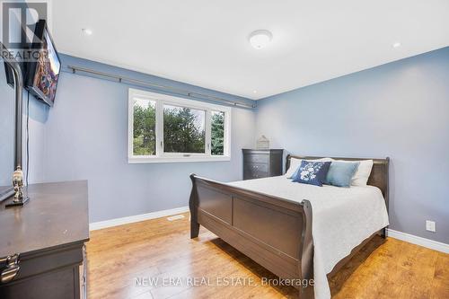 676400 Centre Road Road, Mulmur, ON - Indoor Photo Showing Bedroom