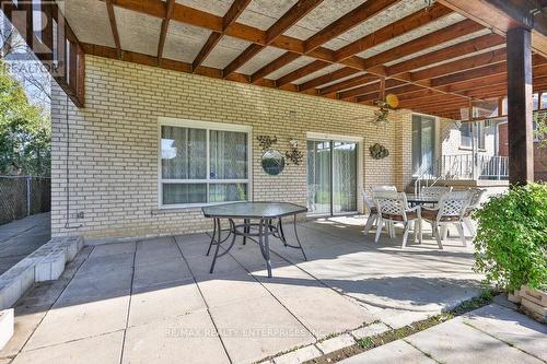 899 Hollowtree Cres, Mississauga, ON - Outdoor With Deck Patio Veranda With Exterior