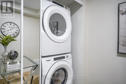 #1028 -60 Heintzman St, Toronto, ON - Indoor Photo Showing Laundry Room