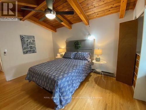 254 Bay St, Saugeen Shores, ON - Indoor Photo Showing Bedroom