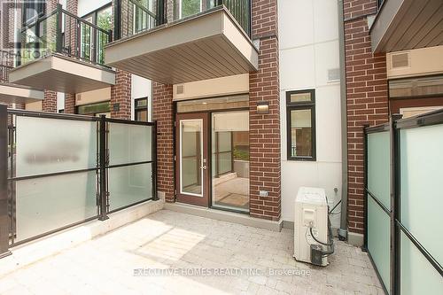 108 - 110 Canon Jackson Drive, Toronto, ON - Outdoor With Exterior