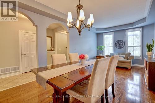 3509 Stonecutter Cres N, Mississauga, ON - Indoor Photo Showing Dining Room
