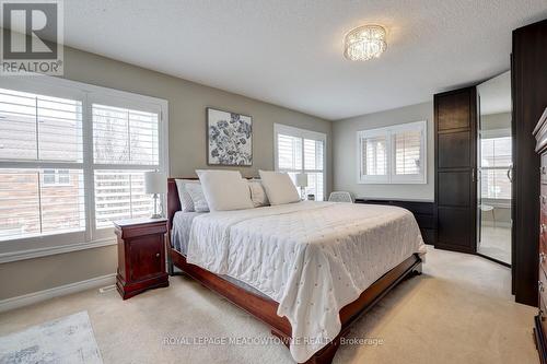 3509 Stonecutter Cres N, Mississauga, ON - Indoor Photo Showing Bedroom