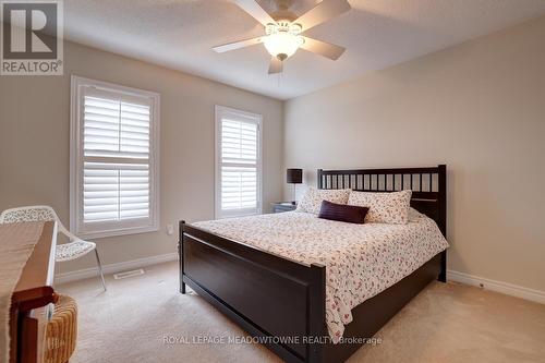3509 Stonecutter Cres N, Mississauga, ON - Indoor Photo Showing Bedroom