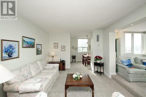 #1608 -5 Old Sheppard Ave, Toronto, ON - Indoor Photo Showing Living Room