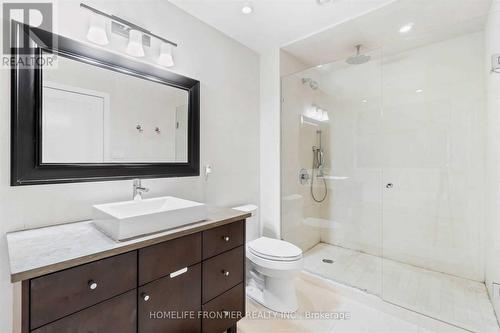 7 - 6 Leonard Street, Richmond Hill, ON - Indoor Photo Showing Bathroom