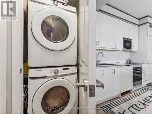 #1909 -9085 Jane St, Vaughan, ON - Indoor Photo Showing Laundry Room