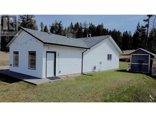 4985 Block Drive, 108 Mile Ranch, BC - Outdoor With Exterior