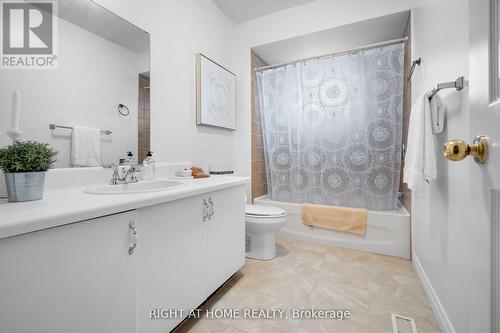 1578 Greenmount St, Pickering, ON - Indoor Photo Showing Bathroom