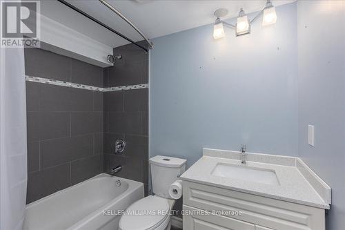 #Lower -5 Evelyn Ave, Georgina, ON - Indoor Photo Showing Bathroom