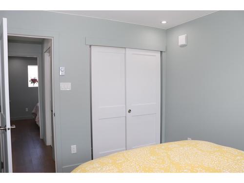 512 5Th Street S, Cranbrook, BC - Indoor Photo Showing Other Room