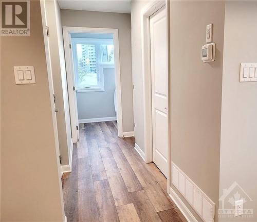 805 Maplewood Avenue Unit#A, Ottawa, ON - Indoor Photo Showing Other Room