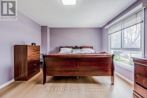 #56 -5536 Montevideo Rd, Mississauga, ON - Indoor Photo Showing Bedroom