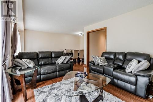 #56 -5536 Montevideo Rd, Mississauga, ON - Indoor Photo Showing Living Room