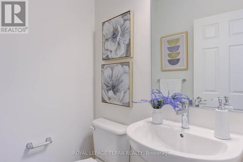 218 Povey Rd, Centre Wellington, ON - Indoor Photo Showing Bathroom
