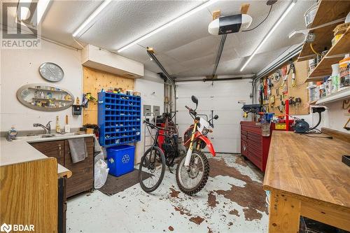 489 Ashley Street, Belleville, ON - Indoor Photo Showing Garage