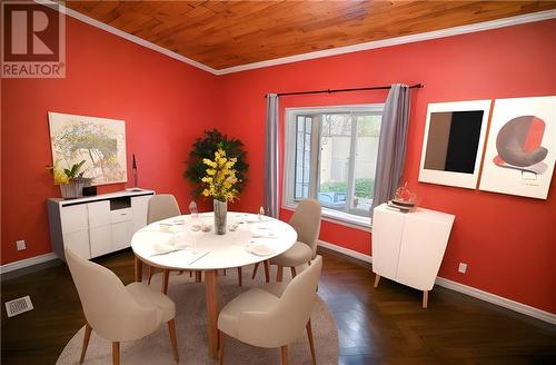 2731 Mcintosh Road, Augusta, ON - Indoor Photo Showing Dining Room