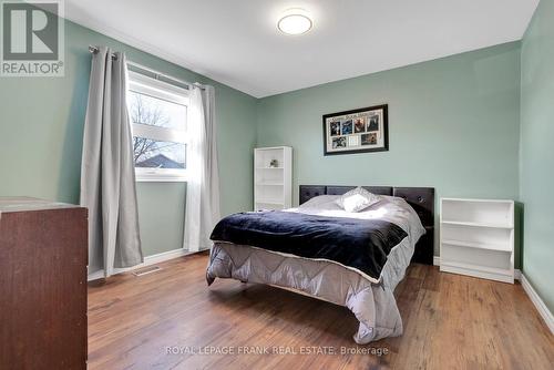 1 Sarah Cres, Kawartha Lakes, ON - Indoor Photo Showing Bedroom