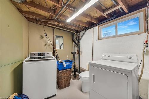 2354 Seventh Street Louth, St. Catharines, ON - Indoor Photo Showing Laundry Room