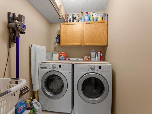 2189 Michelle Crescent, West Kelowna, BC - Indoor Photo Showing Laundry Room