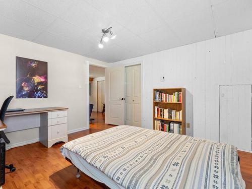 Chambre Ã Â coucher - 124 29E Avenue, Bois-Des-Filion, QC - Indoor Photo Showing Bedroom