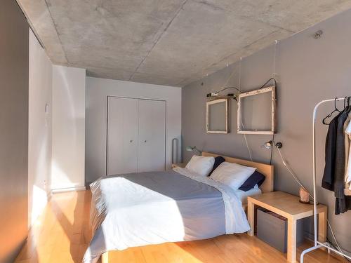 Master bedroom - 306-1451 Rue Parthenais, Montréal (Ville-Marie), QC - Indoor Photo Showing Bedroom