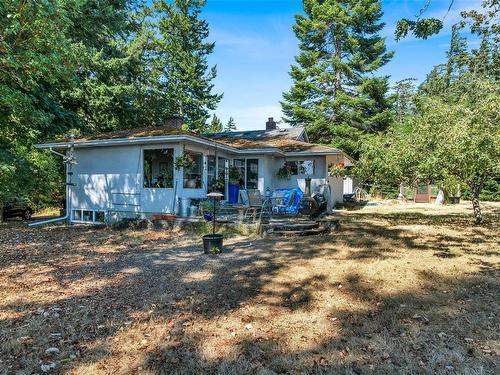 4543 Parry Cross Rd South, Metchosin, BC - Outdoor