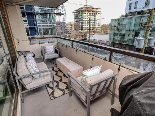 401-1034 Johnson St, Victoria, BC - Outdoor With Exterior
