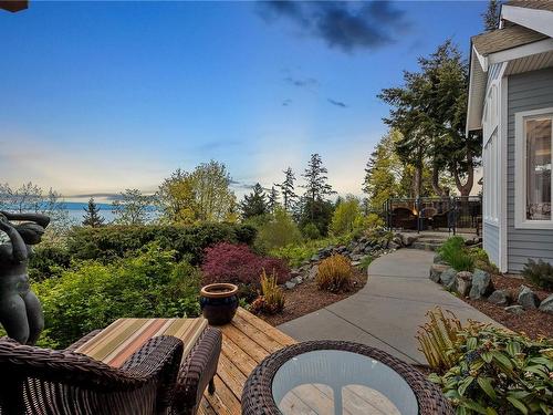 1699 Passage View Dr, Campbell River, BC - Outdoor With Body Of Water